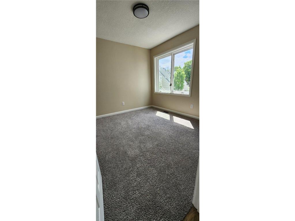 1814 New York Avenue N Minneapolis MN 55411 7008451 image14