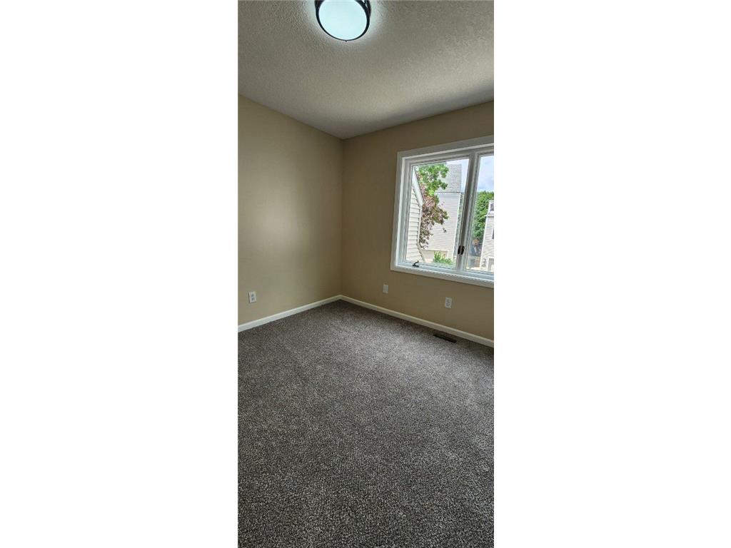 1814 New York Avenue N Minneapolis MN 55411 7008451 image15