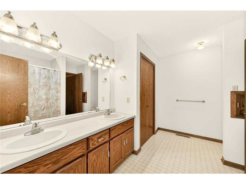 1814 Northern Heights Lane NE Rochester MN 55906 7077440 image15