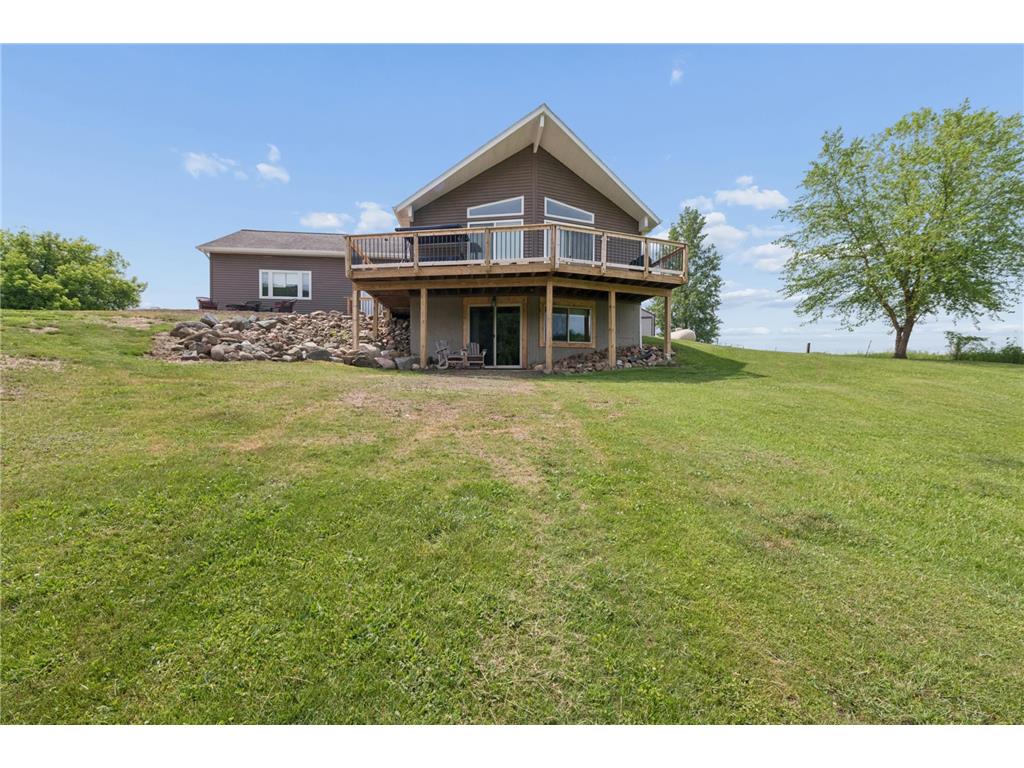 1815 211th Street Eureka WI 54824 7089811 image1