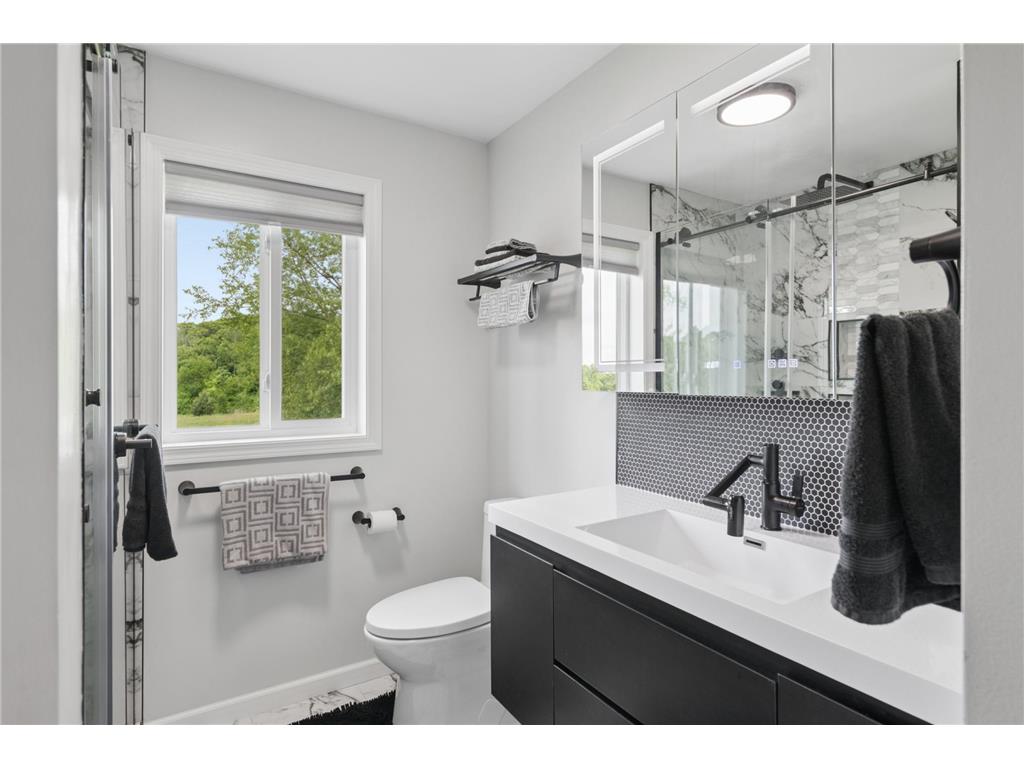 1815 211th Street Eureka WI 54824 7089811 image8