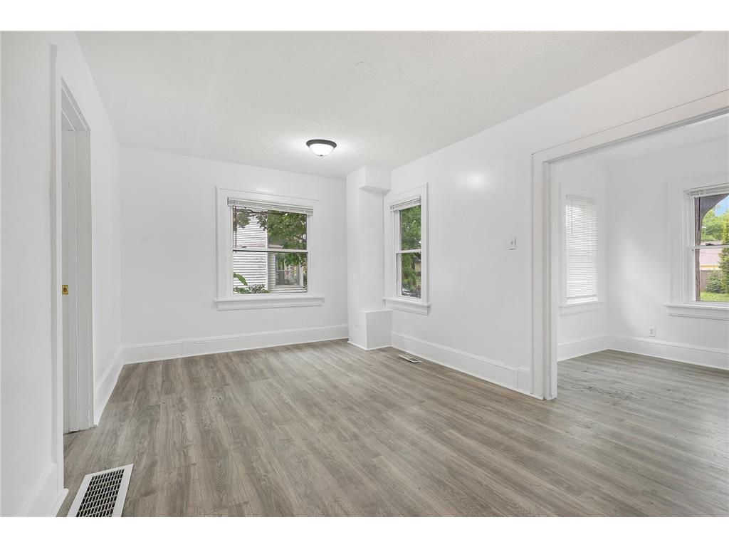 1815 25th Avenue N Minneapolis MN 55411 7089219 image10