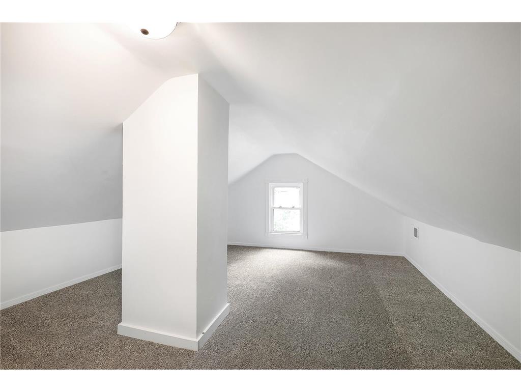 1815 25th Avenue N Minneapolis MN 55411 7089219 image20