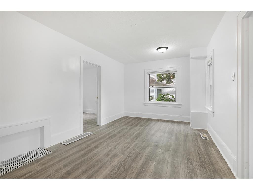 1815 25th Avenue N Minneapolis MN 55411 7089219 image9