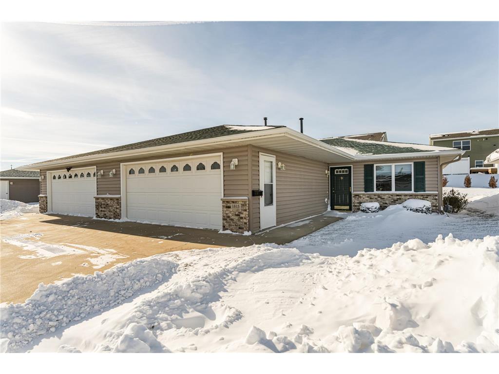 1815 Clubhouse Drive NE Stewartville MN 55976 6482722 image1