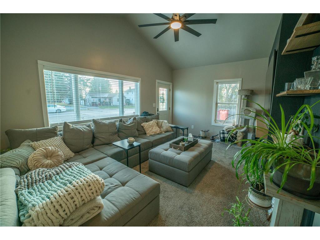 1815 Doddridge Avenue Cloquet MN 55720 6820316 image1