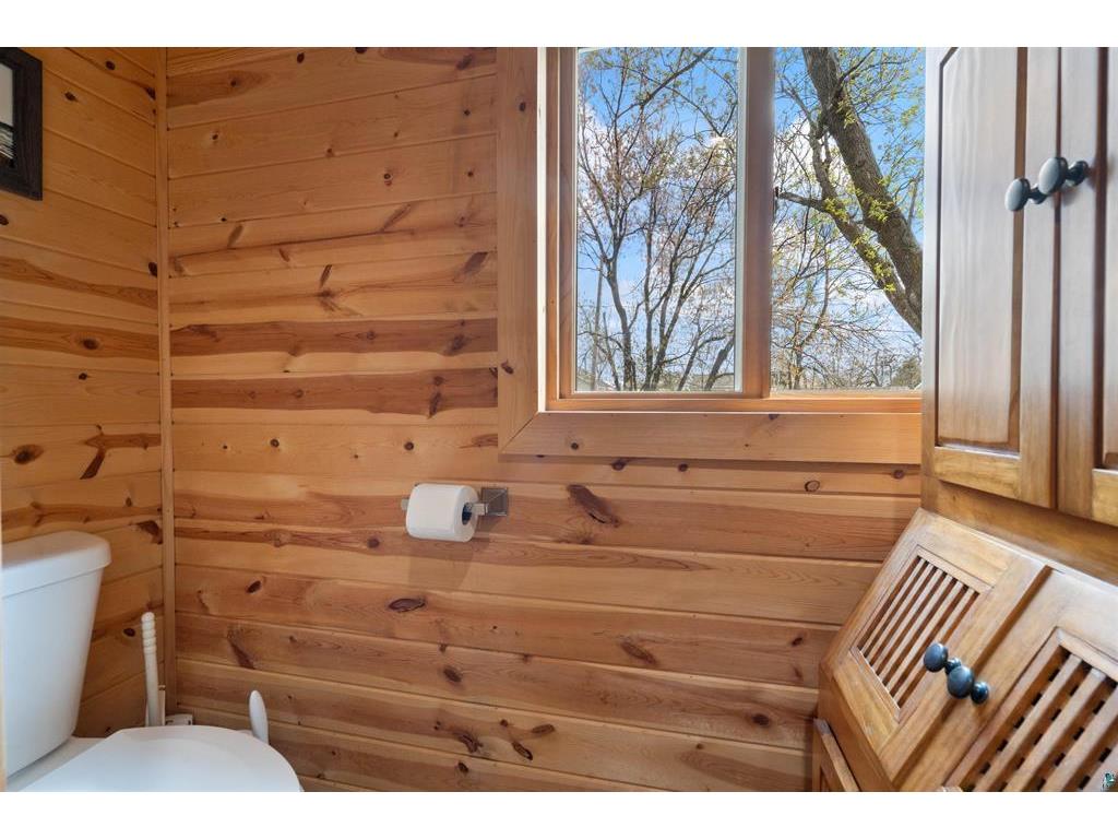 1815 E 12th Street Superior WI 54880 7081776 image21