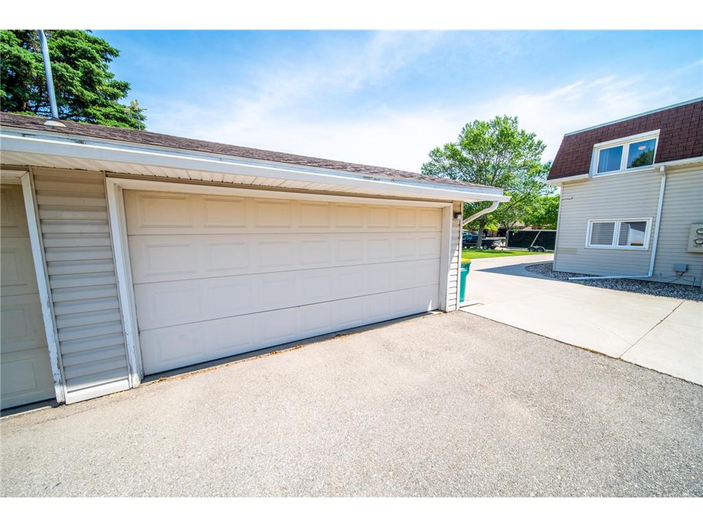 1815 Lakewood Avenue Albert Lea MN 56007 7085775 image35