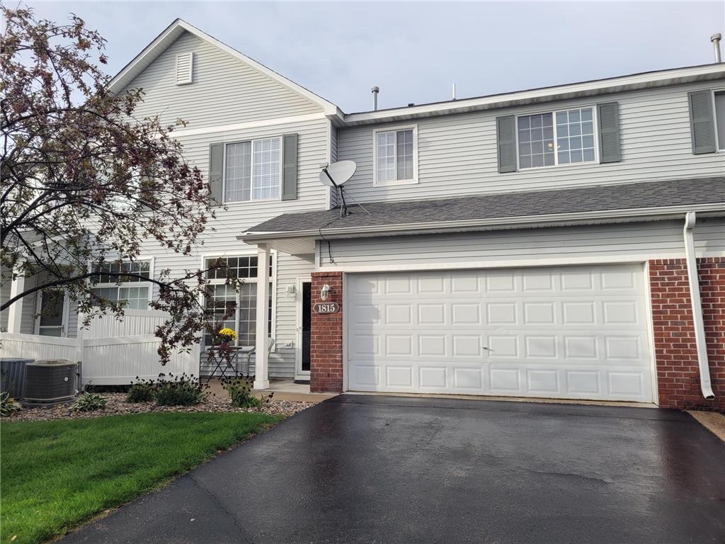 1815 Mockingbird Avenue Shakopee MN 55379 6439319 image1