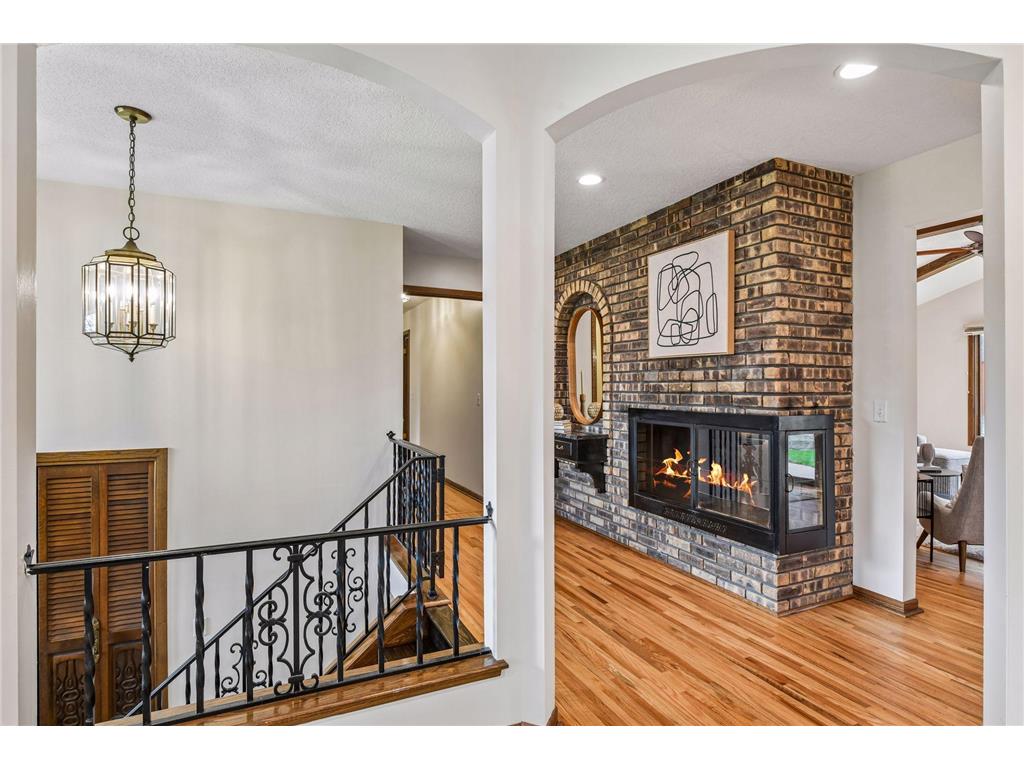 1815 Noble Drive N Golden Valley MN 55422 7050197 image10
