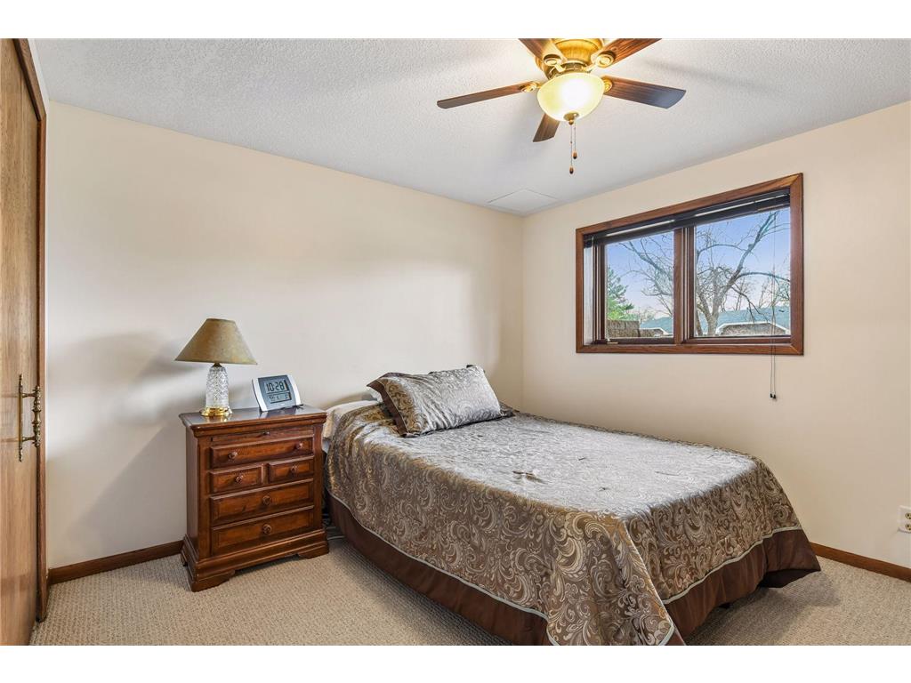 1815 Noble Drive N Golden Valley MN 55422 7050197 image47