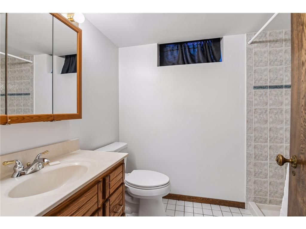 1815 Noble Drive N Golden Valley MN 55422 7050197 image48
