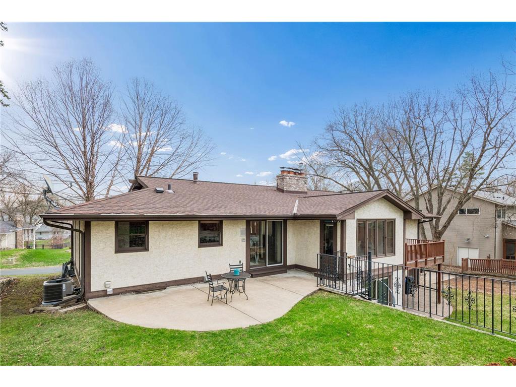 1815 Noble Drive N Golden Valley MN 55422 7050197 image50
