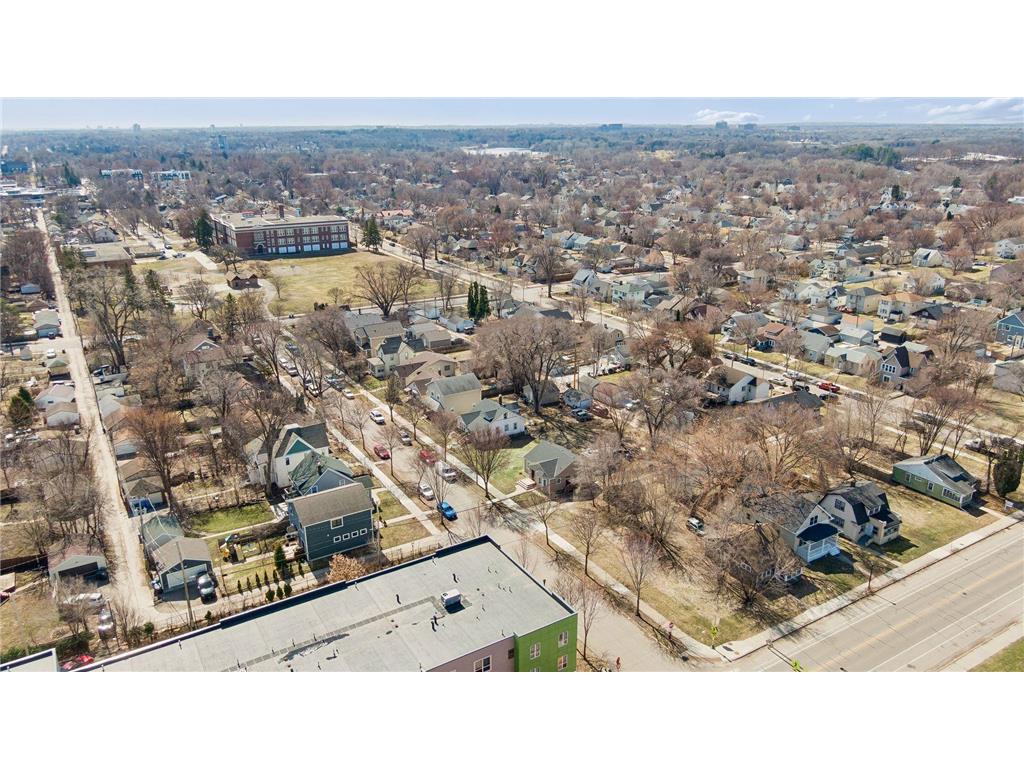 1815 Queen Avenue N Minneapolis MN 55411 7037016 image4