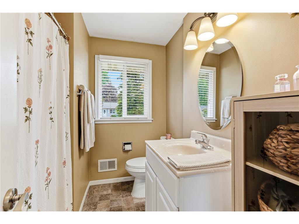 1815 Walnut Street Hastings MN 55033 7076363 image19