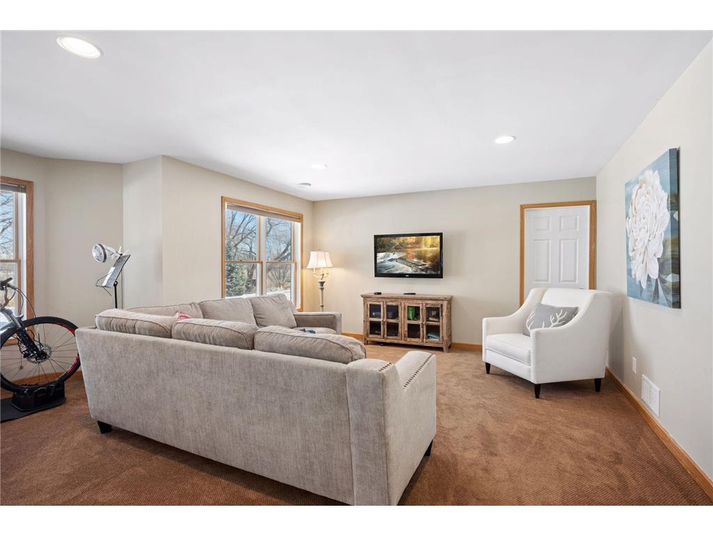 18150 Gladstone Boulevard N Maple Grove MN 55311 7040174 image60