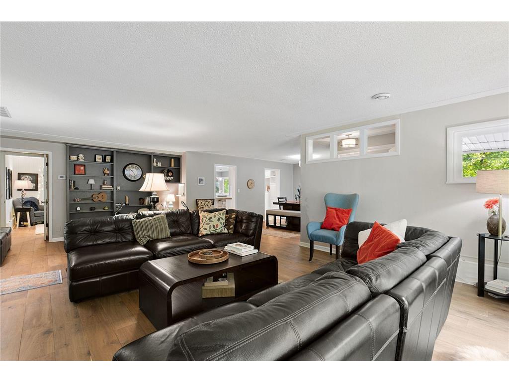 18150 Honeysuckle Lane Deephaven MN 55391 7085315 image17