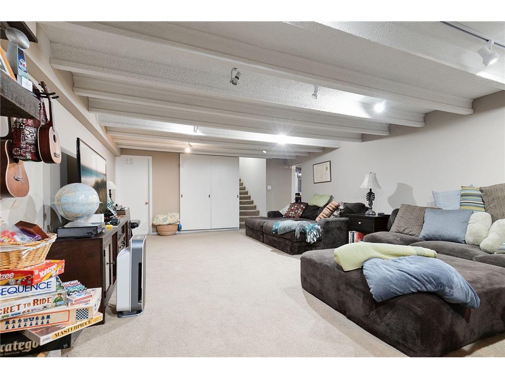 18150 Honeysuckle Lane Deephaven MN 55391 7085315 image31