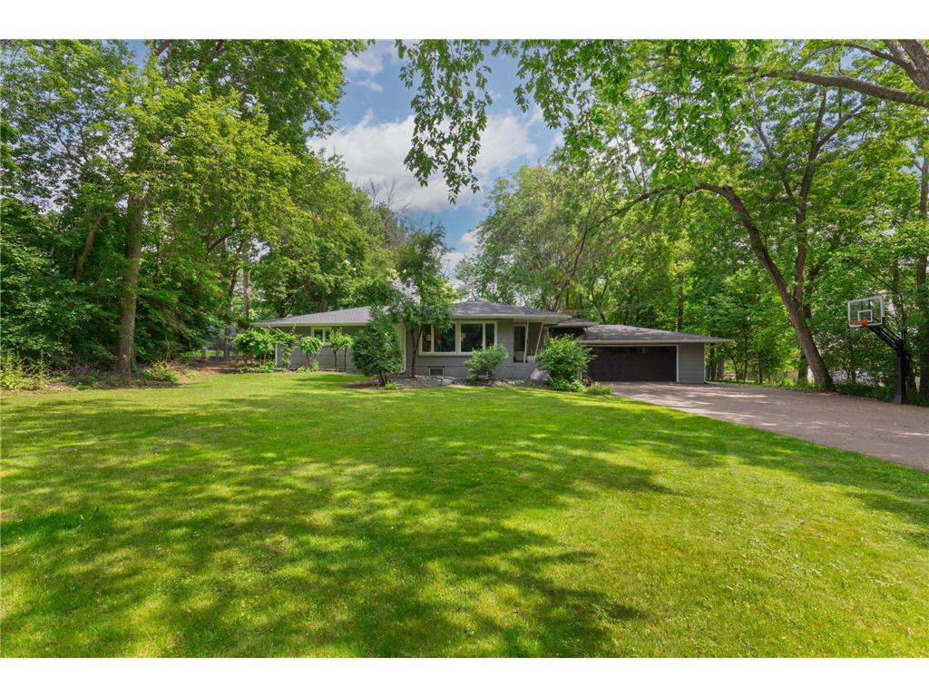 18150 Honeysuckle Lane Deephaven MN 55391 7085315 image45