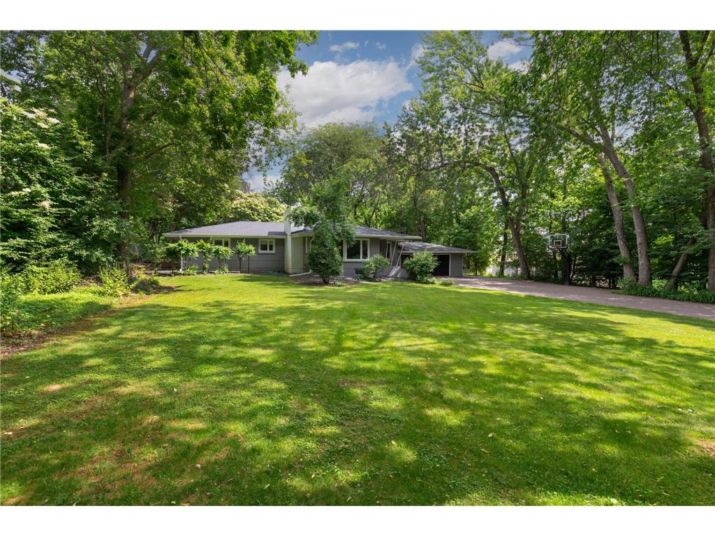 18150 Honeysuckle Lane Deephaven MN 55391 7085315 image46
