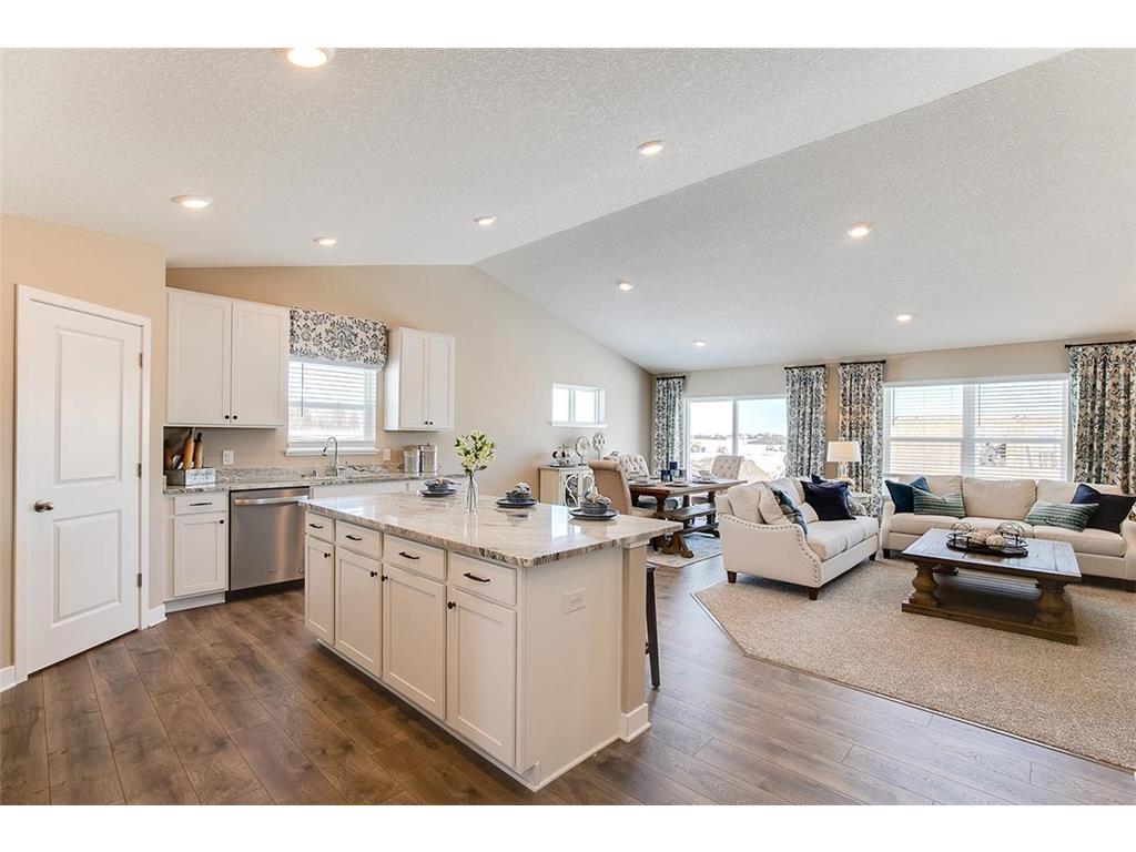 18153 Hidden Creek Trail Lakeville MN 55044 6310950 image1