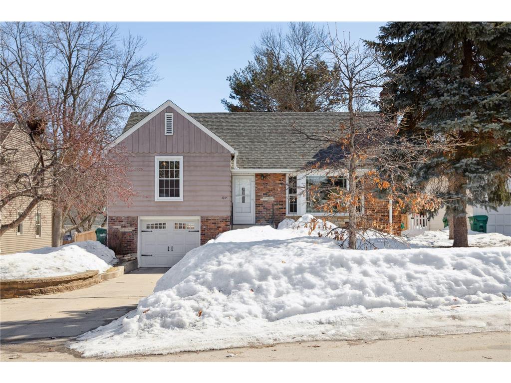 1816 Asbury Street Falcon Heights MN 55113 6346830 image1