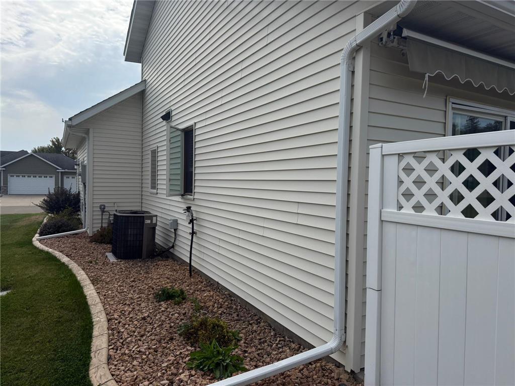 1816 Evergreen Place NE Owatonna MN 55060 6658293 image3