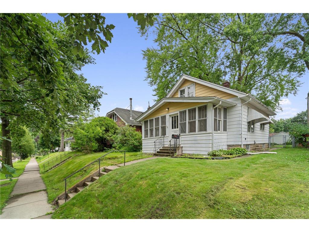 1816 Ross Avenue E Saint Paul MN 55119 6564327 image1
