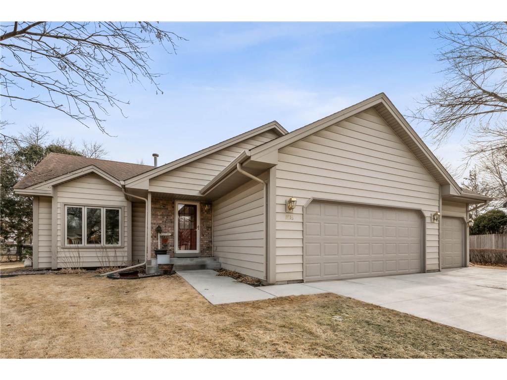 1816 Ruby Circle Shakopee MN 55379 6678003 image1