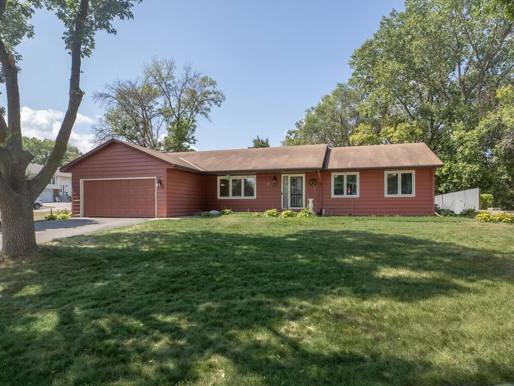 1816 W 140th Street Burnsville MN 55337 6424087 image1