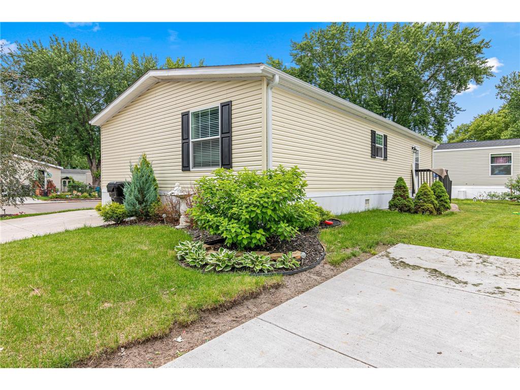 18164 Hwy 65 NE #141 East Bethel MN 55011 7099247 image3