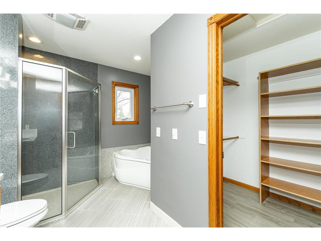 1817 13th Avenue NE Rochester MN 55906 7046102 image20