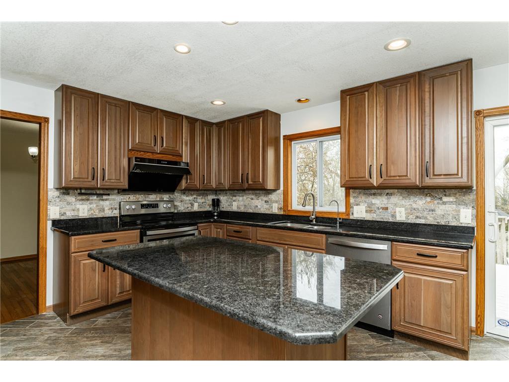 1817 13th Avenue NE Rochester MN 55906 7046102 image5
