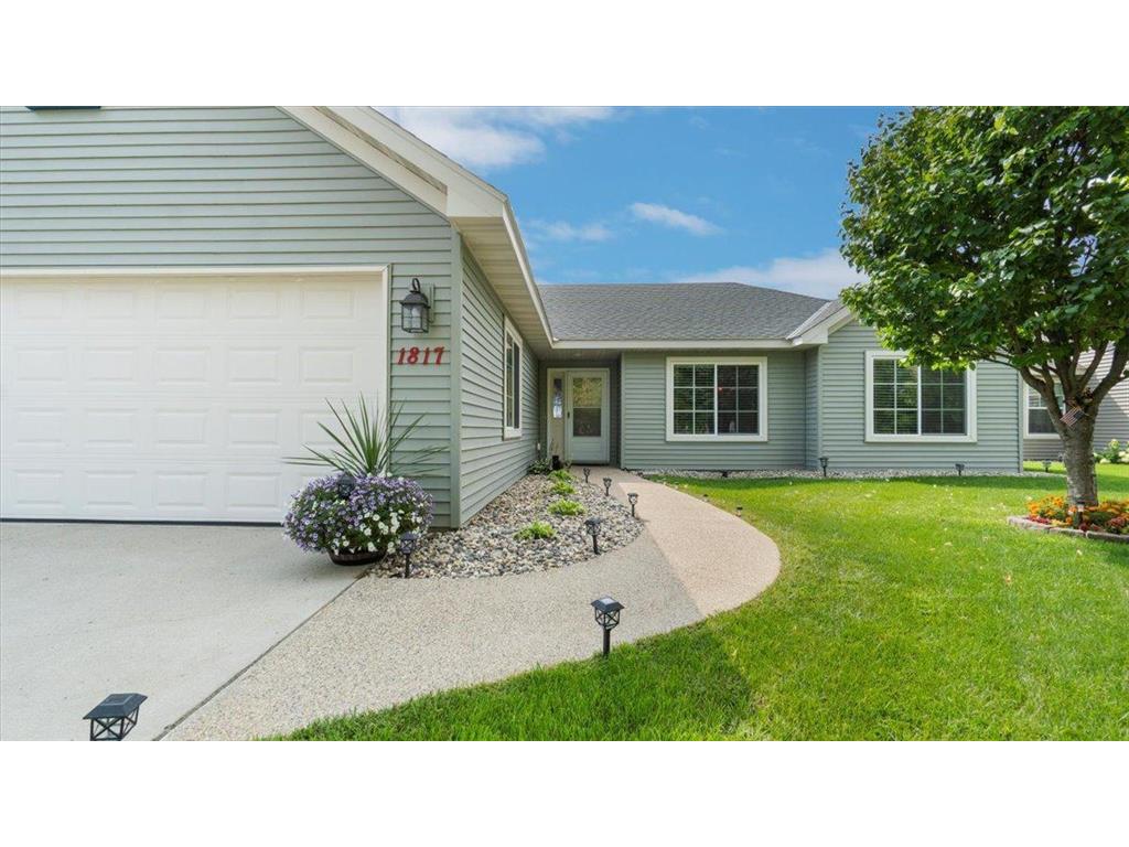 1817 Olena Avenue SE Willmar MN 56201 6427627 image1