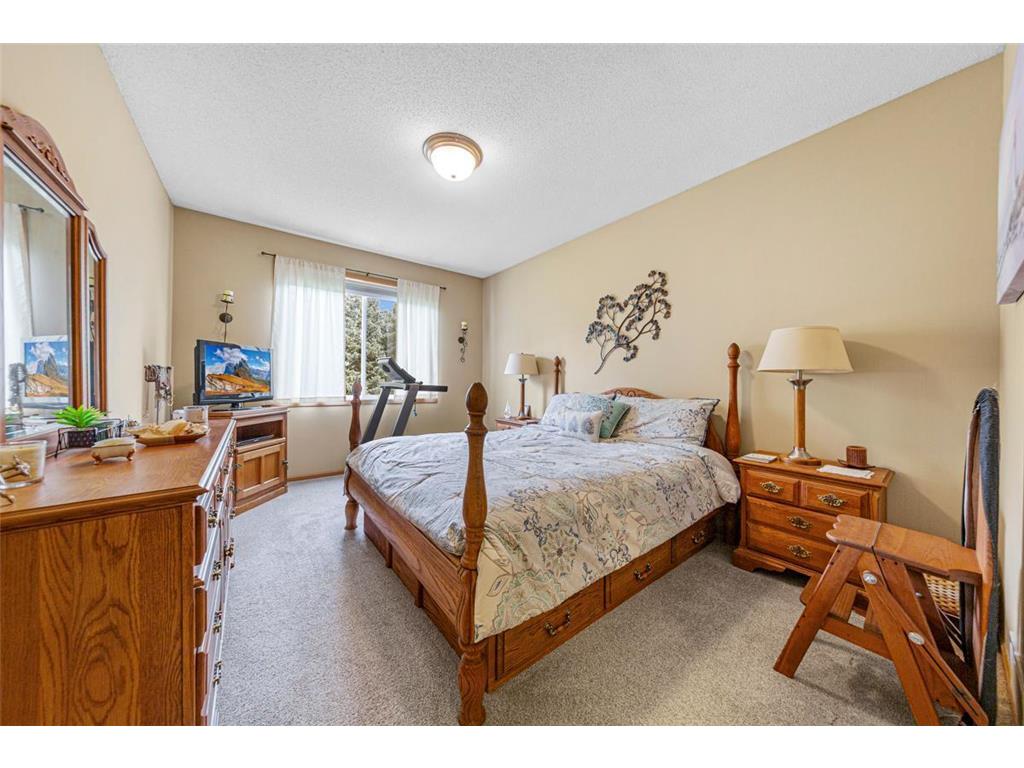 1817 Sunset Drive Northfield MN 55057 7018207 image27