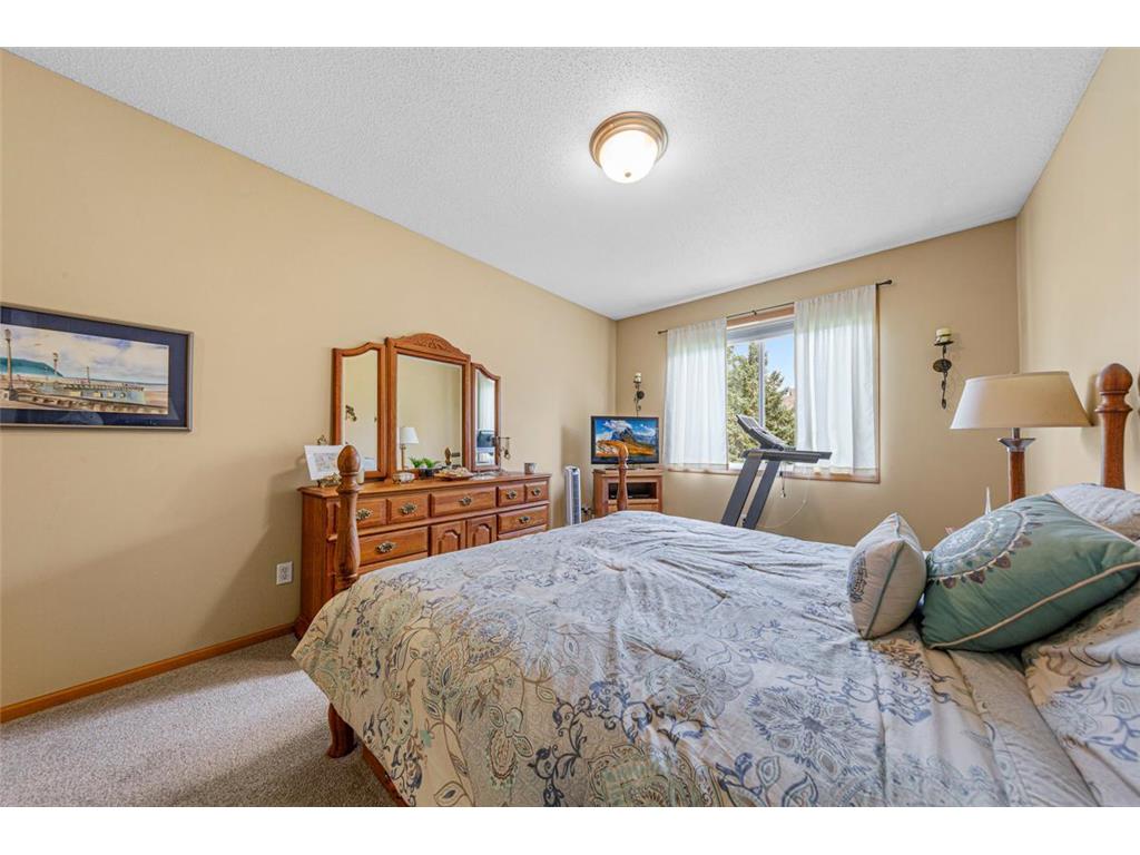 1817 Sunset Drive Northfield MN 55057 7018207 image28