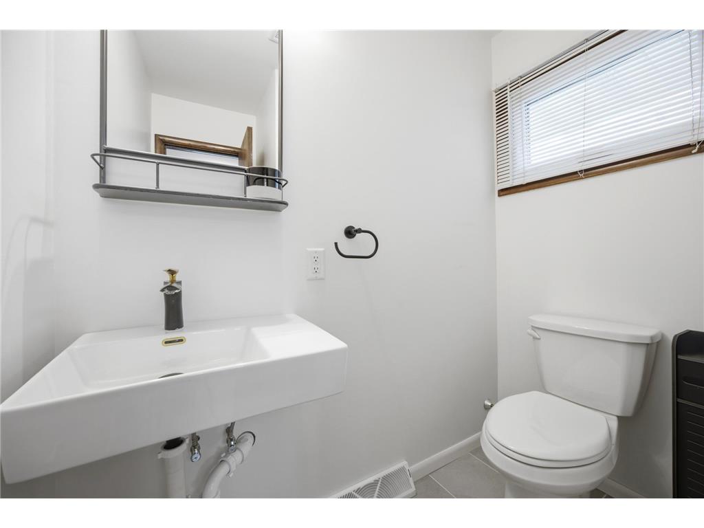 1818 16th Street S Fargo ND 58103 7095029 image17