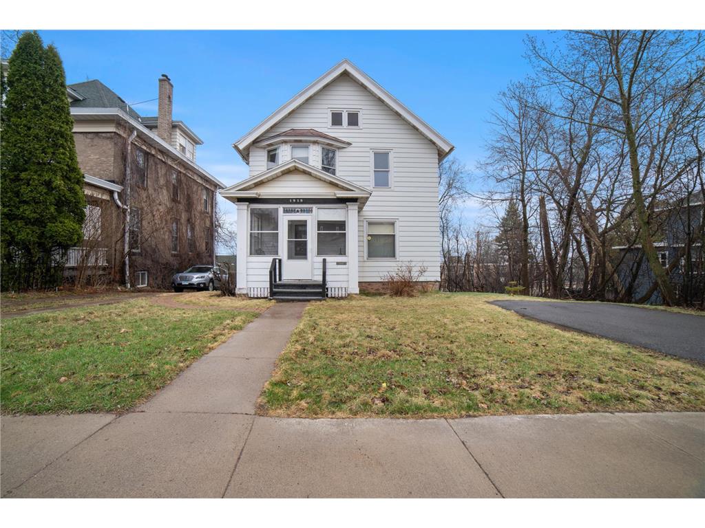 1818 E 4th Street Duluth MN 55812 6723566 image1