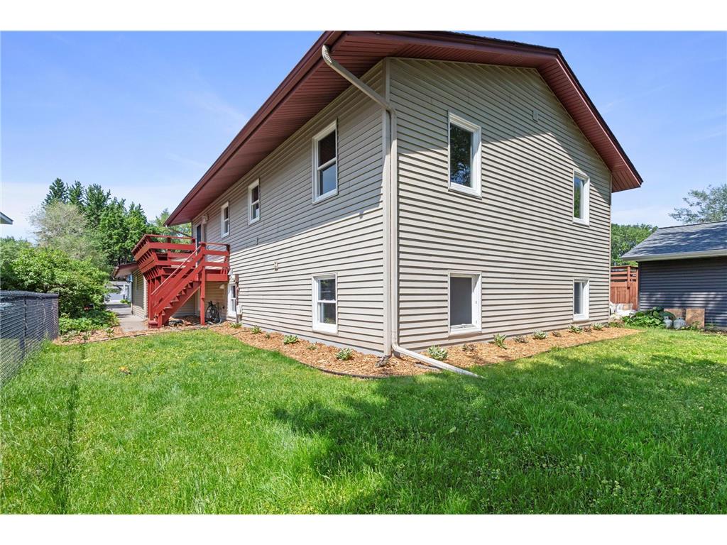 1818 Eugene Street White Bear Lake MN 55110 7083001 image4