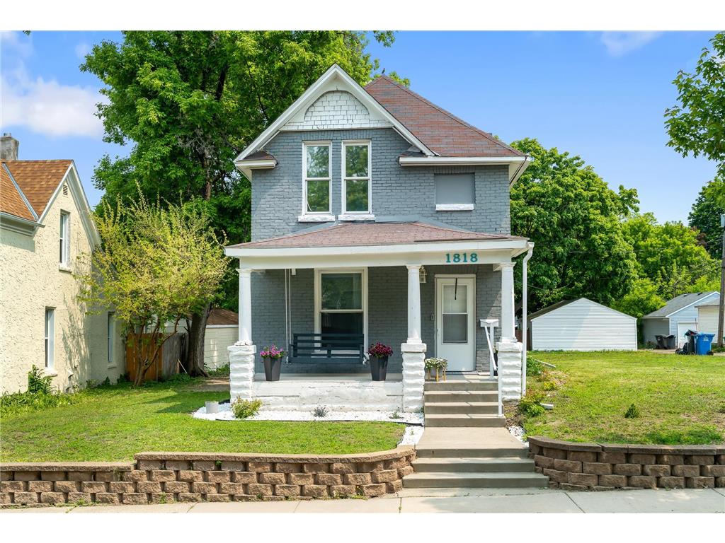 1818 Hillside Avenue N Minneapolis MN 55411 6369199 image1