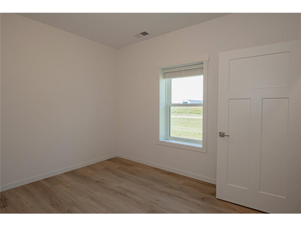 1818 Roberts Street Saint Charles MN 55972 7074413 image14
