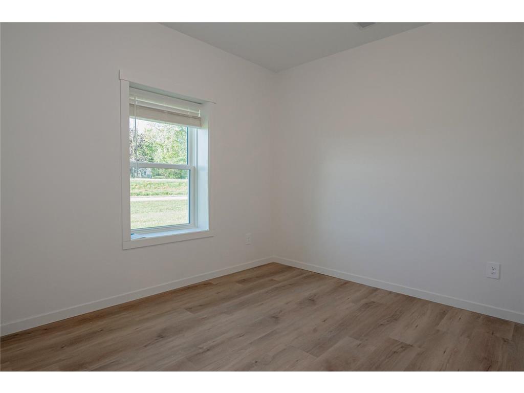 1818 Roberts Street Saint Charles MN 55972 7074413 image17
