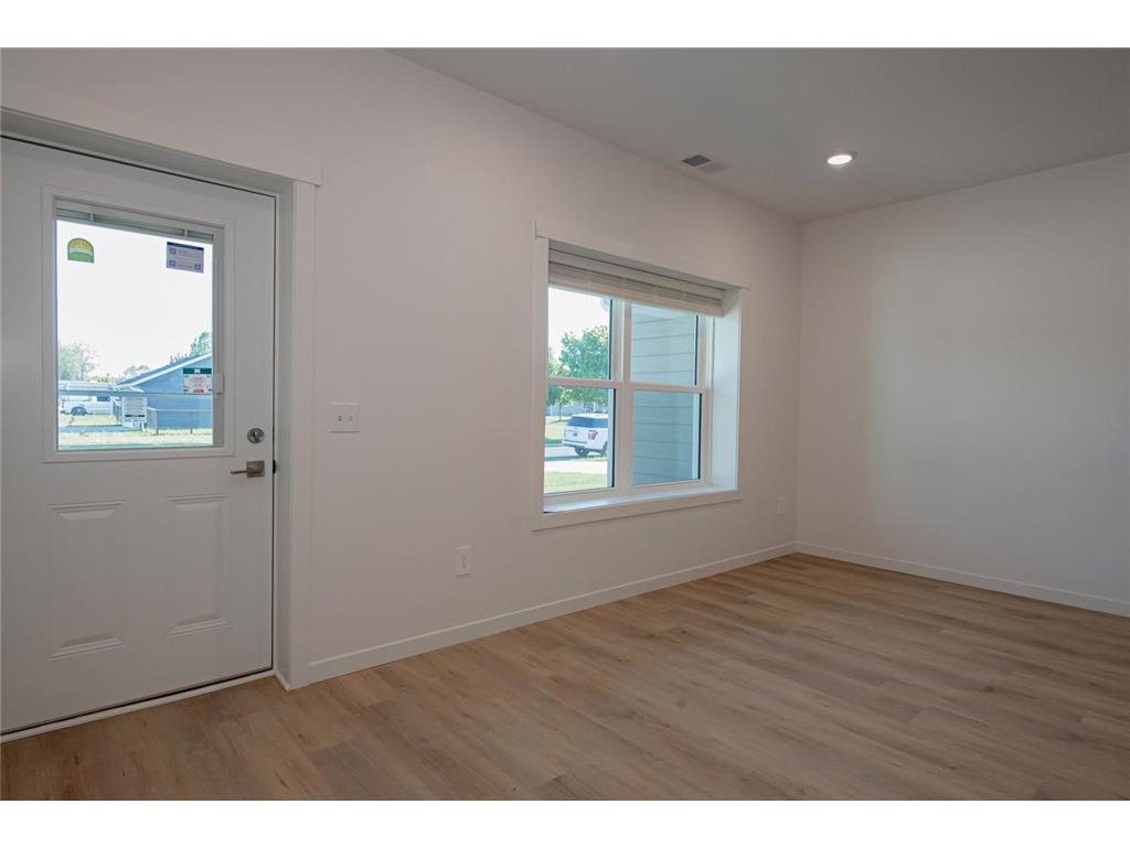 1818 Roberts Street Saint Charles MN 55972 7074413 image9