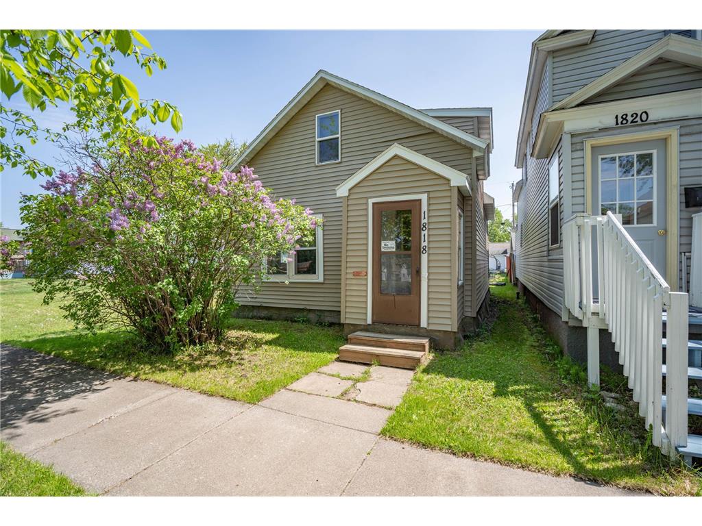 1818 Wisconsin Avenue Superior Twp WI 54880 6392187 image1