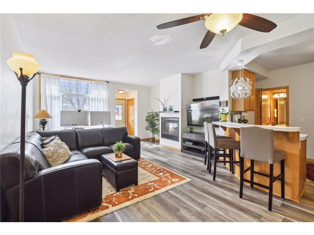 18189 Warbler Lane Eden Prairie MN 55346 6475723 image1