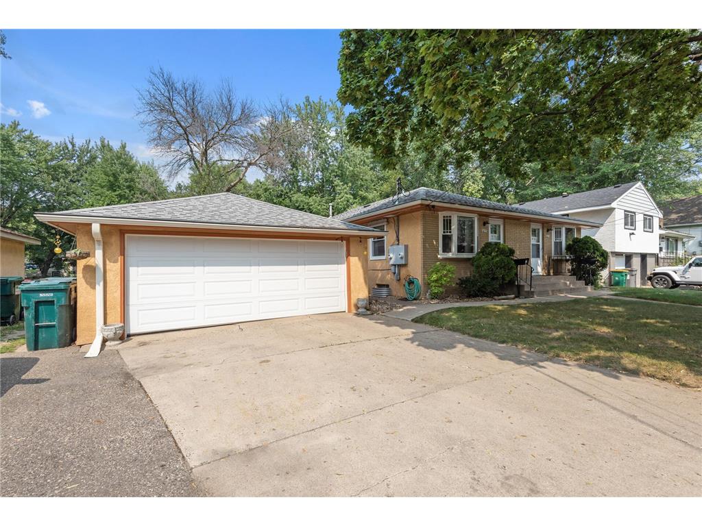 1819 41st Avenue NE Columbia Heights MN 55421 6420981 image1