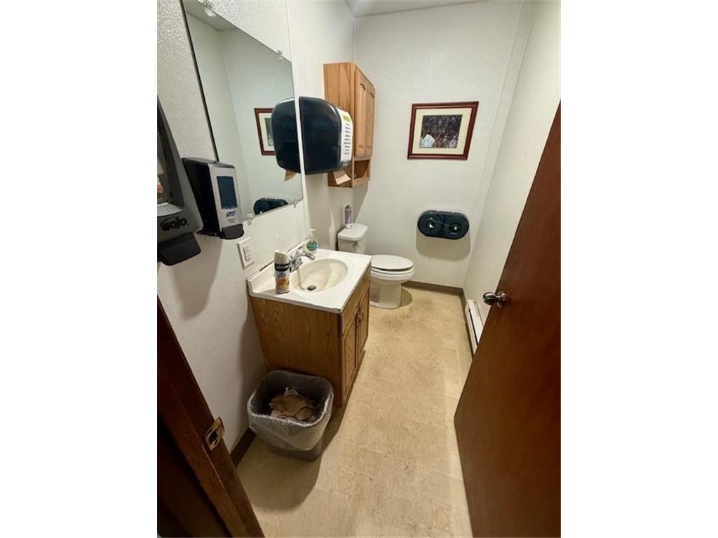 1819 Division Street W Bemidji MN 56601 7029960 image11