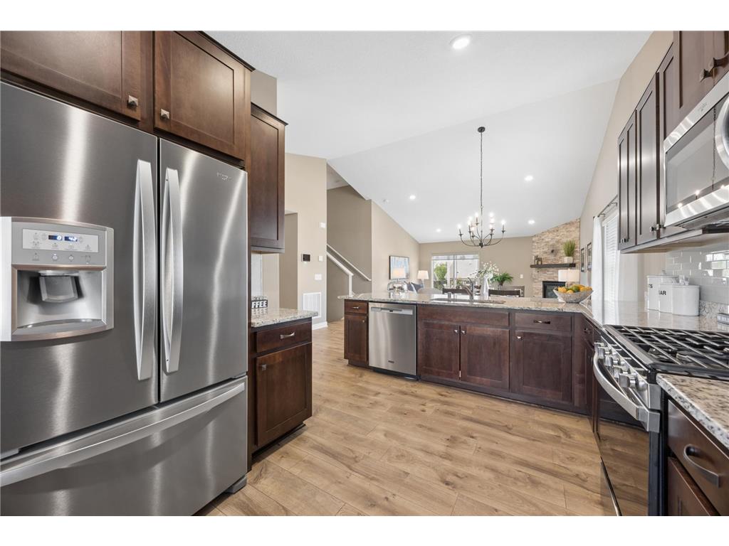 18192 Hartlin Avenue Lakeville MN 55044 7062697 image18