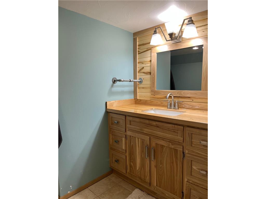 182 14th Street Windom MN 56101 7072757 image20
