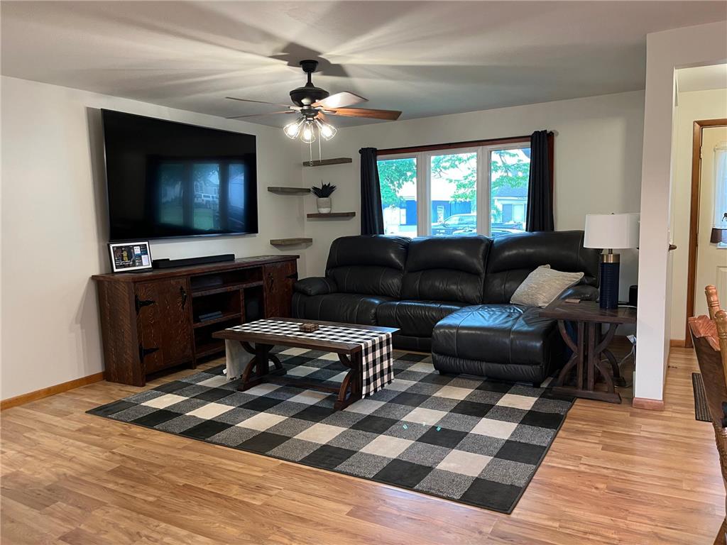 182 14th Street Windom MN 56101 7072757 image3